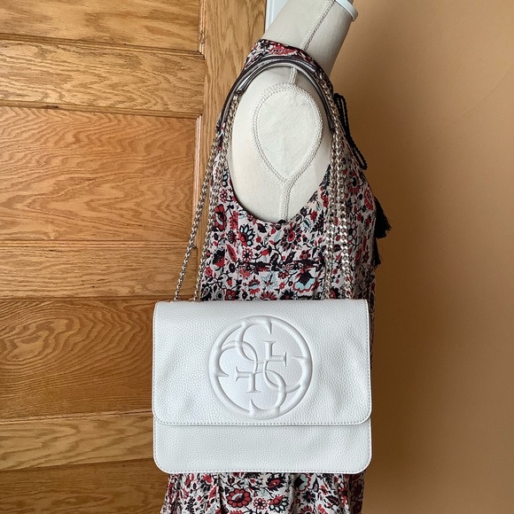 GUESS Bone Korry Crush Shoulder Bag Scandi Girl Style - Picture 10 of 14